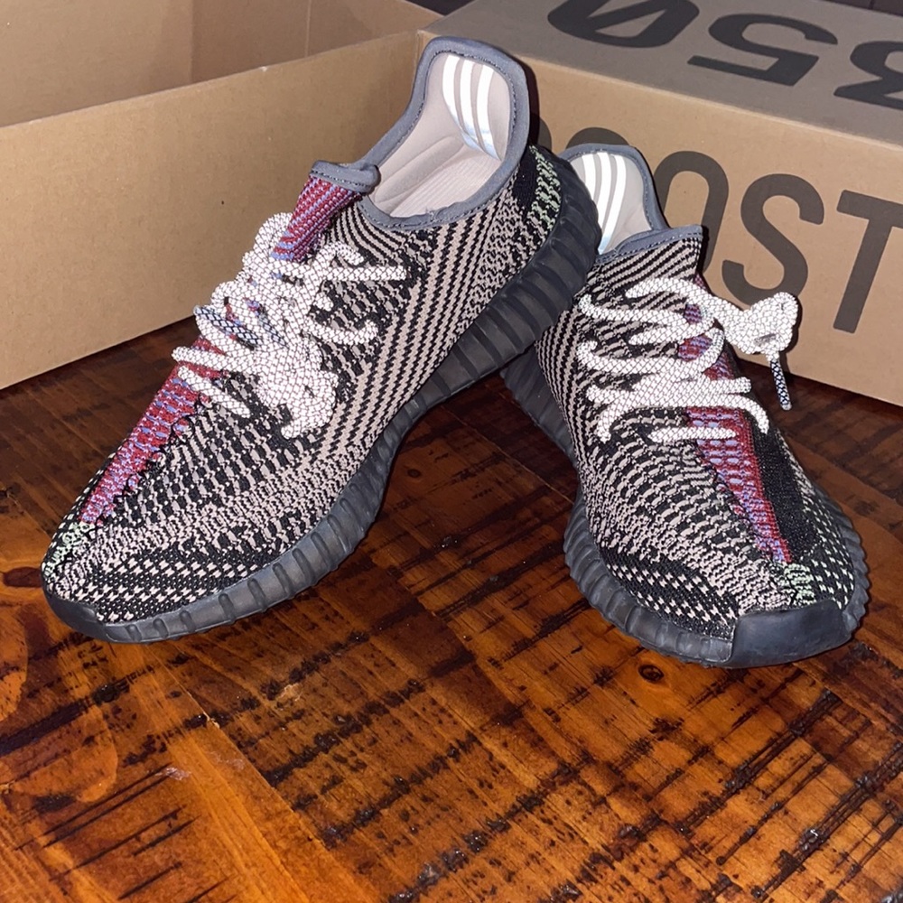 Yeezy Boost 350V2